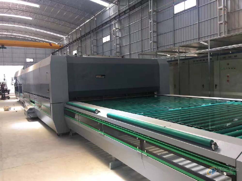 glass tempering furnace