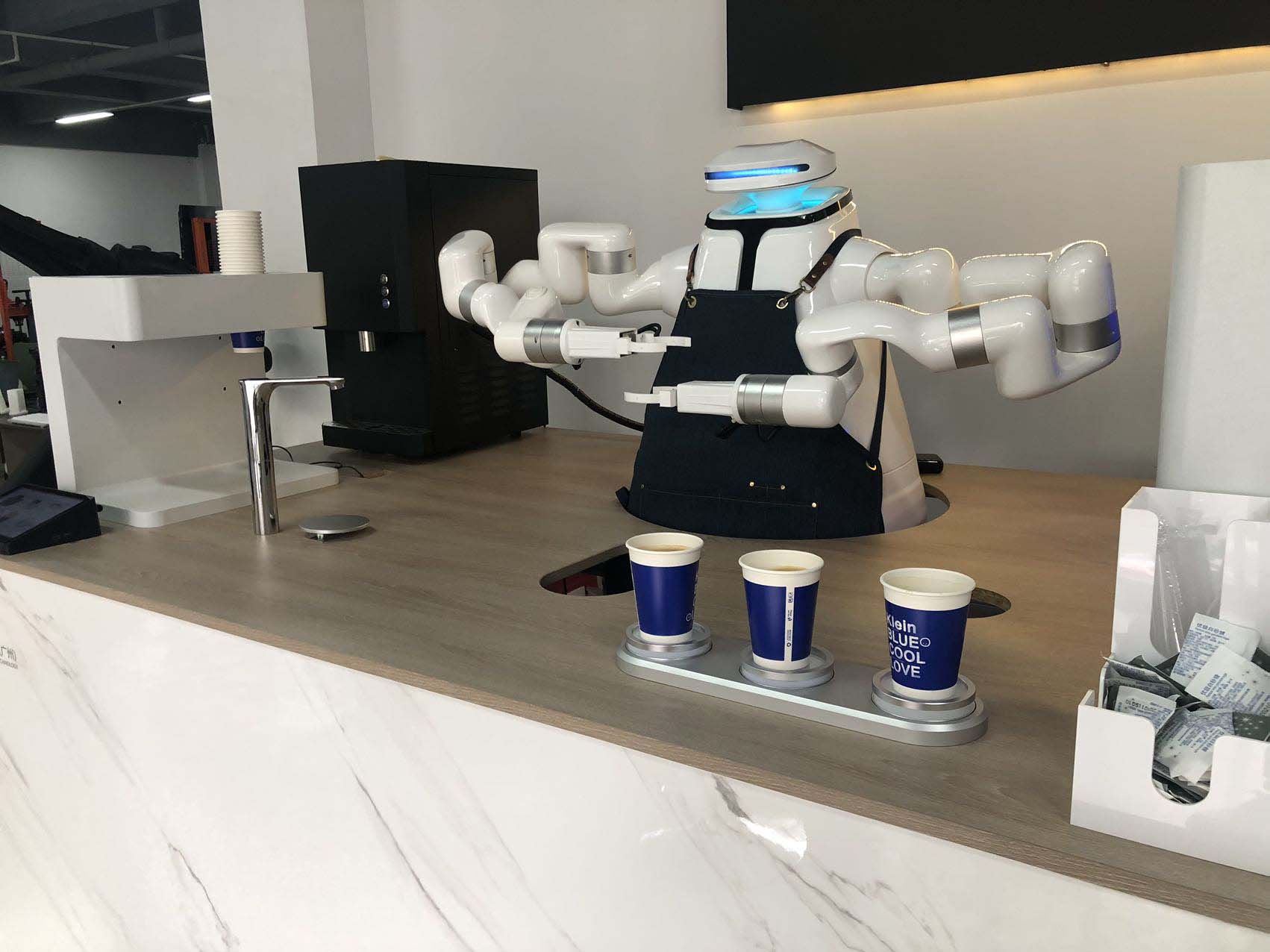 روبوت القهوة